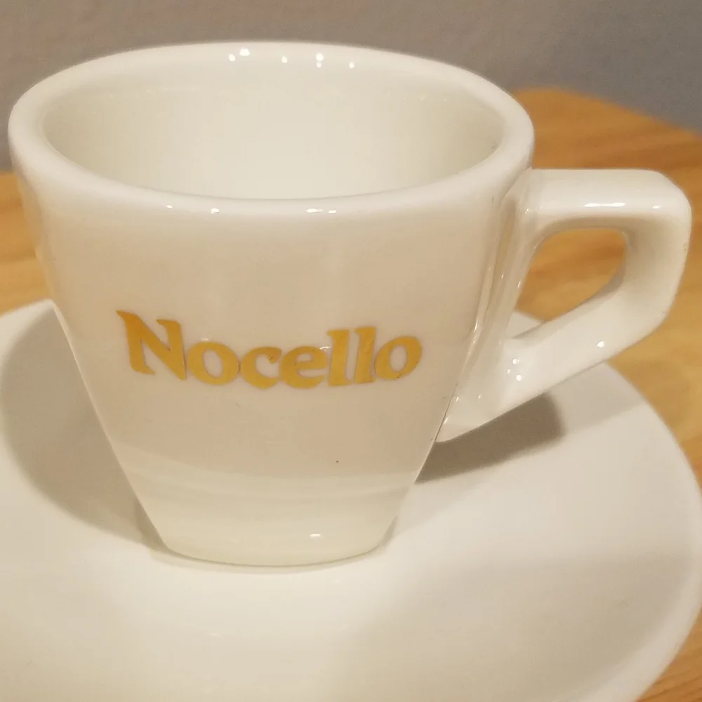 🇮🇹☕ 2 Italian Ceramic Nocello Mugs ☕🇮🇹